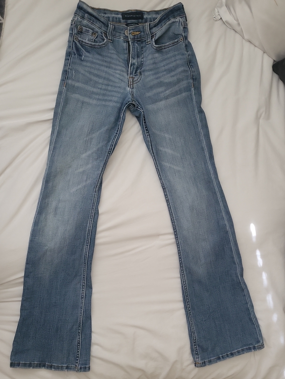 AEROPOSTALE HIGH RISE FLARE JEANS
